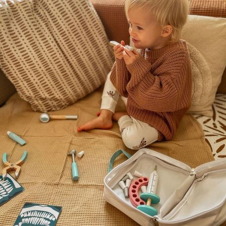 The Dentist S Case From 3 Years Old Janod